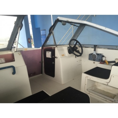 ขายเรือตกปลามือสองญี่ปุ่น Catamaran Nissan Suncat 6 พร้อมเครื่อง Yamaha 80แรงม้า และเทลเลอร์นอก