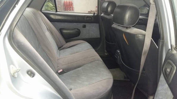 ขายโคโลน่าปี97/1.5ไฟฟ้าเพาเวอร์เครื่องดีเกียร์ธรรมดารถขี่ดีหม้อน้ำเปลืยนมาใหม่