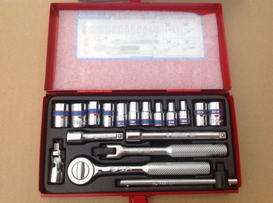 ชุดบล็อก KINGTONY 1/4"