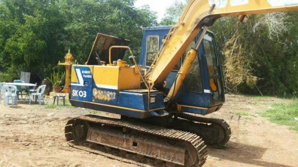 ขายรถแบคโฮ KOBELCO sk60-2พร้อมใช้ราคาถูก 400,000