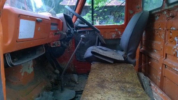 ฝากขายรถน้ำ 6 ล้อหัวยาว รุ่นคัสซีใหญ่คลัชแขวน เครื่อง 6BD1 160 แรงม้า เฟืองท้ายใหญ่ คัสซีสวยตลอดเส้น เอกสารชุดประมูลครบ