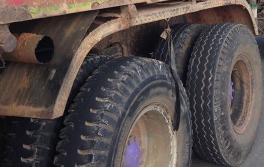 **800,000 บ.ต่อรอง/// 10ล้อ ROCKY FXZ-240 2เพลาดั้มเนียม **ขาย ISUZU ROCKY FXZ-240 10ล้อ2เพลาดั้มเนียม พร้อมใช้ ราคาเบาๆ ISUZU ROCKY FXZ23NFY 6SD1-240HP ร็อค240 หัวขาว เครื่องเดิม เกียร์เดิม เครื่องดี แน่น แรงดีครับ เกียร์ดี ไม่หลุด ช่วงล่างเดิมๆ คัสซีเดิ