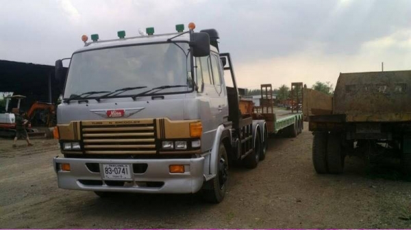 ขายรถเทนเลอร์หัวลากหางโลเบท3เพลา HINOเครื่องK 13c 335แรงราคา1,250,000 ขายรถเทนเลอร์หัวลากหางโลเบท3เพลา HINOเครื่องK 13c 335แรงราคา1,250,000
