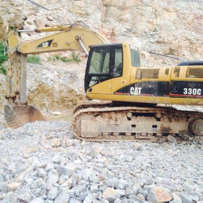 ขายรถแบคโฮ CAT 330 C 9,xxxชม.ไฟฟ้า เอกสารครบรถพร้อมใช้ราคา 1,850,000