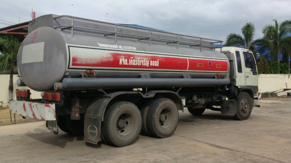 รถบรรทุกนำมัน เพลาเดียว ขายแล้ว ขอบคุณพี่เสือครับ