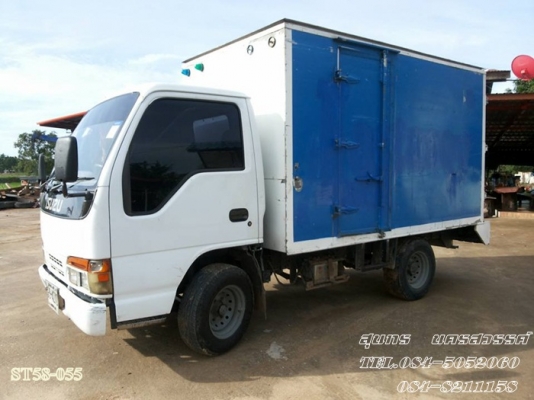 ขายด่วน รถบรรทุก 4 ล้อ ISUZU NKR55E  88แรง   ปี 41 ตู้แห้ง  รถห้างแท้ สภาพเดิมๆ สวยพร้อมใช้งาน ราคาสุดคุ้ม