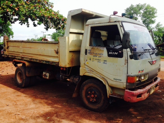 หกล้อ HiNO FC120 ซุปเปอร์ ปี40 ดั้ม5คิวสามมิตร สภาพเดิมบางทั้งคัน เล่มทะเบียนพร้อมโอน