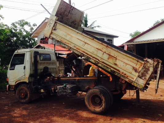 หกล้อ HiNO FC120 ซุปเปอร์ ปี40 ดั้ม5คิวสามมิตร สภาพเดิมบางทั้งคัน เล่มทะเบียนพร้อมโอน