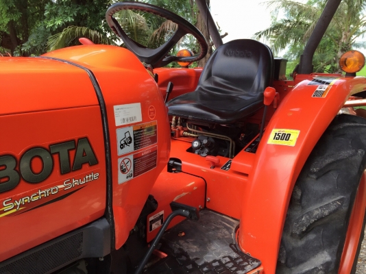 ขายด่วยรถไถคูโบต้า L3608 สภาพนางฟ้า ทำงานเพียง 600 ชั่วโมง ขายด่วยรถไถคูโบต้า L3608 สภาพนางฟ้า ทำงานเพียง 600 ชั่วโมง