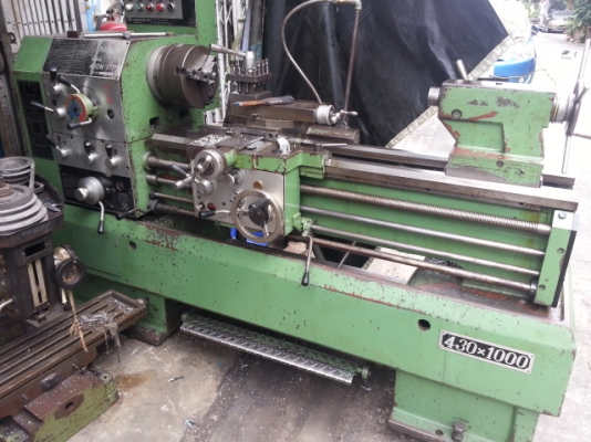 ขายเครื่องกลึง6ฟุตต้ากังฐานหล่อนิ้วมิลไม่ต้องเปลียนเฟือง