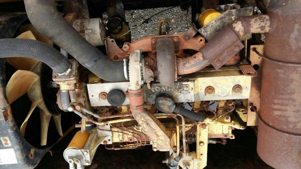 ขายรถแบคโฮ KOMATSU PC200-6 เอกสารเล่มทะเบียน ระบบไฟกล่องไฟใหญ่หาย ราคา 750000