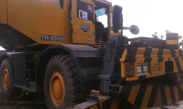 ต้องการขายรถเครน4ล้อTADANO-M4ปี90