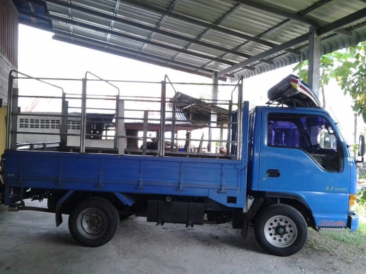 รถ4ใหญ่ ISUZU NKR  110 แรง ปี 48