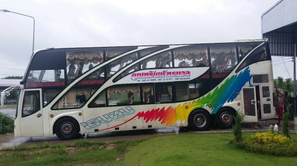 **ลดราคาเหลือ 2100000** ด่วน ขายรถบัส 2 ชั้น 8ล้อ