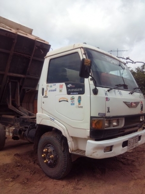 รถดัมพ์ฃ