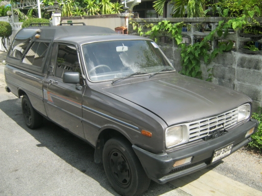 MAZDA แฟมิเลีย