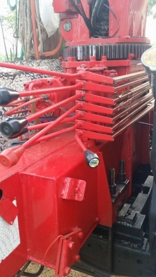 ขายเครน 3.6 ตัน 5ปอก4ชัก ขาสลับ ยูนิค