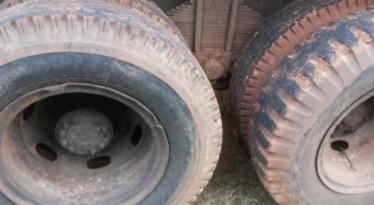 ISUZU TX 165 HP 6BD1 รถหัวยาวสิบล้อดั๊มพ์เพลาเดียว กระบะดั๊มพ์เหล็ก 8 ตันคอกเกษตรความยาว 6 เมตรสภาพดีพร้อมบรรทุกพร้อมใช้งานได้เลย เครื่องยนต์แรงดีเดิมๆไม่มีเยิ้ม ภายในเก๋งคอนโซลครบพร้อม พวงมาลัยเพาเวอร์ เบรคลมถังขนาดใหญ่ ช่วงล่างแน่นดีคัชซีไม่บวม ยาง 10 เ