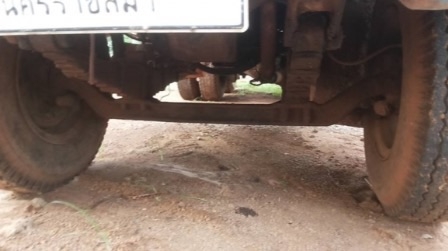 ISUZU TX 165 HP 6BD1 รถหัวยาวสิบล้อดั๊มพ์เพลาเดียว กระบะดั๊มพ์เหล็ก 8 ตันคอกเกษตรความยาว 6 เมตรสภาพดีพร้อมบรรทุกพร้อมใช้งานได้เลย เครื่องยนต์แรงดีเดิมๆไม่มีเยิ้ม ภายในเก๋งคอนโซลครบพร้อม พวงมาลัยเพาเวอร์ เบรคลมถังขนาดใหญ่ ช่วงล่างแน่นดีคัชซีไม่บวม ยาง 10 เ