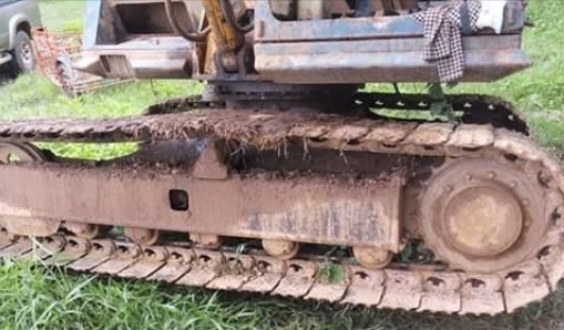 KOMATSU PC 60-5 บอดี้สวยเดิมสภาพดีพร้อมทำงานได้เลยครับ เครื่องยนต์เดิมๆปั๊มเดิมแรงดีสุดๆทำงานไม่โหลด ภายในเก๋งสภาพดีไม่เลอะ คอนโทรลง่ายใช้งานคล่องตัวดี ภายนอกบูมอาร์มมีปะบ้างนิดหน่อยครับ ช่วงล่างเอวแน่น ฉีกเลี้ยวได้เลยครับไม่มีปัญหา เฟลมไม่มีผุ สป๊อกเก็ตเ KOMATSU PC 60-5 บอดี้สวยเดิมสภาพดีพร้อมทำงานได้เลยครับ เครื่องยนต์เดิมๆปั๊มเดิมแรงดีสุดๆทำงานไม่โหลด ภายในเก๋งสภาพดีไม่เลอะ คอนโทรลง่ายใช้งานคล่องตัวดี ภายนอกบูมอาร์มมีปะบ้างนิดหน่อยครับ ช่วงล่างเอวแน่น ฉีกเลี้ยวได้เลยครับไม่มีปัญหา เฟลมไม่มีผุ สป๊อกเก็ตเ