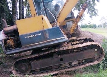 KOMATSU PC 60-5 บอดี้สวยเดิมสภาพดีพร้อมทำงานได้เลยครับ เครื่องยนต์เดิมๆปั๊มเดิมแรงดีสุดๆทำงานไม่โหลด ภายในเก๋งสภาพดีไม่เลอะ คอนโทรลง่ายใช้งานคล่องตัวดี ภายนอกบูมอาร์มมีปะบ้างนิดหน่อยครับ ช่วงล่างเอวแน่น ฉีกเลี้ยวได้เลยครับไม่มีปัญหา เฟลมไม่มีผุ สป๊อกเก็ตเ