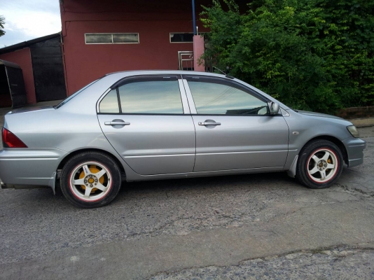 Lancer cedia 1.6 M/T ปี 2002 ราคาเบา Lancer cedia 1.6 M/T ปี 2002 ราคาเบา