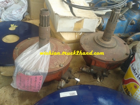 ขาย ลูกเกียร์ท็อกรถไถฟอร์ด F6610-8210 แบบไฟฟ้า เก่านอกสภาพสวยมากครับครบชุดเอาไปใส่ได้เลยตรงรุ่น