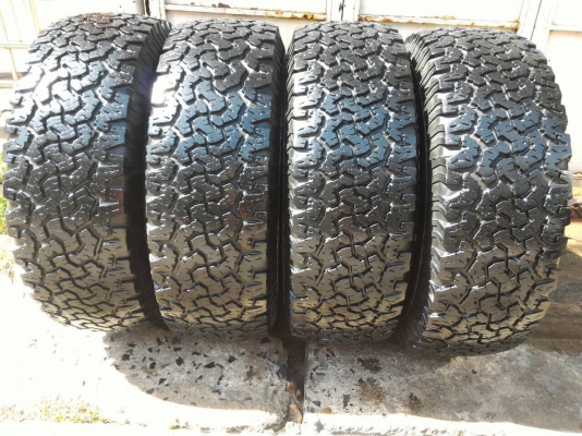 ขายล้อวีโก้ 4 WD พร้อมยาง BF 265 x 70 x 16 ขายล้อวีโก้ 4 WD พร้อมยาง BF 265 x 70 x 16