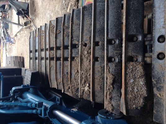 D2PL D2-5 ใบมีดสไลค์ได้ เอียงซ้ายขวา คว้ำหน้าหลัง บรูซโซ่ใหม่หมด เฟืองพ็อกเก็ตใหม่ ใบดีไม่มีหัก เครื่องไม่กินน้ำมันเครื่อง หม้อน้ำดีไม่ร้อนทะลวงมาใหม่ เลี้ยวซ้ายขวาปกติ ปั้มดี ไฟชาร์ทดี เเบตเตอร์รี่พร้อม D2PL D2-5 ใบมีดสไลค์ได้ เอียงซ้ายขวา คว้ำหน้าหลัง บรูซโซ่ใหม่หมด เฟืองพ็อกเก็ตใหม่ ใบดีไม่มีหัก เครื่องไม่กินน้ำมันเครื่อง หม้อน้ำดีไม่ร้อนทะลวงมาใหม่ เลี้ยวซ้ายขวาปกติ ปั้มดี ไฟชาร์ทดี เเบตเตอร์รี่พร้อม