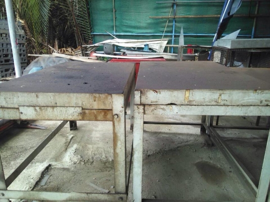 ขายเหมาโต๊ะระดับ 4 ตัว พร้อมใช้งาน สภาพดี ขายเหมาโต๊ะระดับ 4 ตัว พร้อมใช้งาน สภาพดี