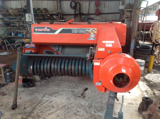 ขายเครื่องอัดฟาง