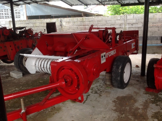 ขายเครื่องอัดฟาง