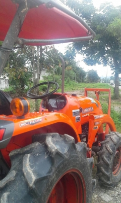 รถไถL3608อุปกรณ์ครบ3อย่างเล่มพร้อมรถปี54ใช้น้อย1500ชม 315000