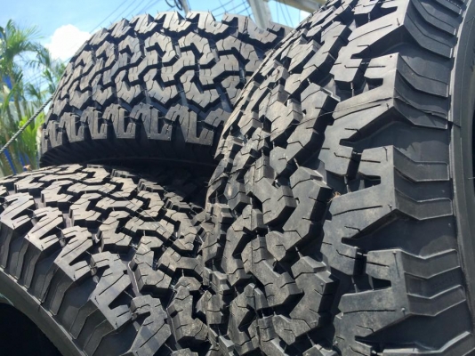 BF Goodrich All-Terrain 265 65 r18 ยางใหม่ปี 15