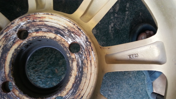 ล้อกล้วยขอบ15×7 ล้อกล้วยขอบ15×7