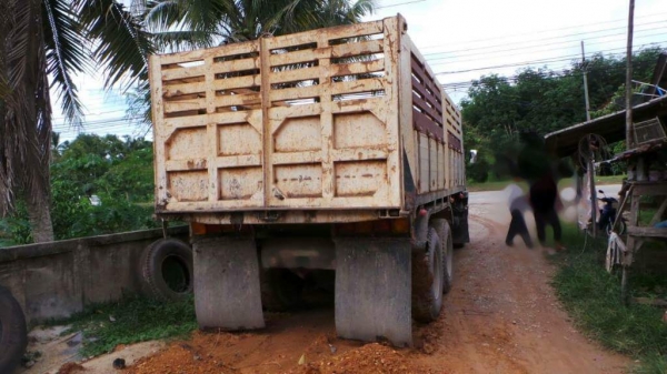 Mitsubishi fn527 Mitsubishi fn527