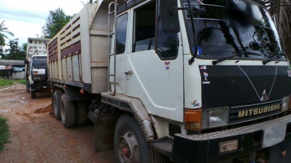 Mitsubishi fn527 Mitsubishi fn527