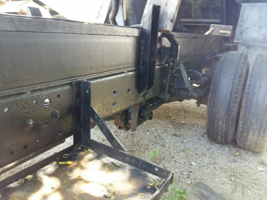 ขายรถ ISUZU NPR59G ดั้ม เครื่องดี คัสซีสวย พวงมาลัยเพาเวอร์ เกียร์ยาว สภาพพร้อมใช้งาน เอกสารพร้อมโอน