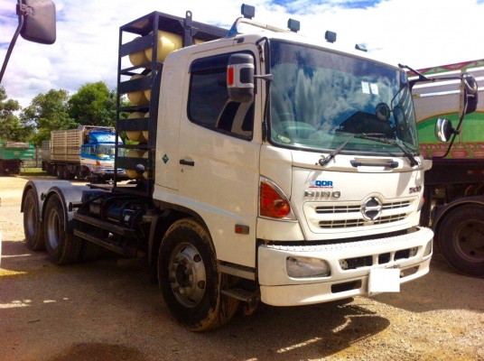 10ล้อหัวลาก HINO MEGA 500-260ปี56ติดก็าซ NGV โรงงานวิ่ง250000ก.ม