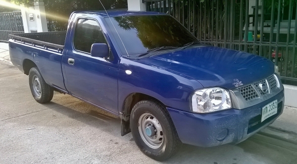 ขายนิสสันฟรอนเทียร์หัวเดียว 2.5 ปี49 พร้อมใช้งานครับ