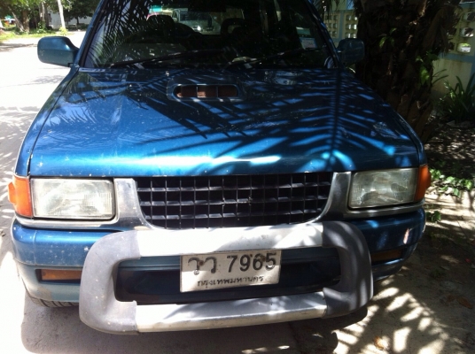 ขาย ขาย ขาย  อีซูซุ คามีโอ