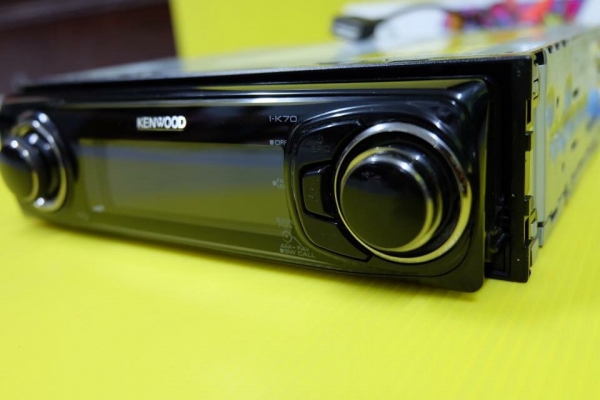 วิทยุ Kenwood รุ่น i-k70 มือสองญี่ปุ่น Cd/Mp3/USB/Aux preout 1 ชุด วิทยุ Kenwood รุ่น i-k70 มือสองญี่ปุ่น Cd/Mp3/USB/Aux preout 1 ชุด