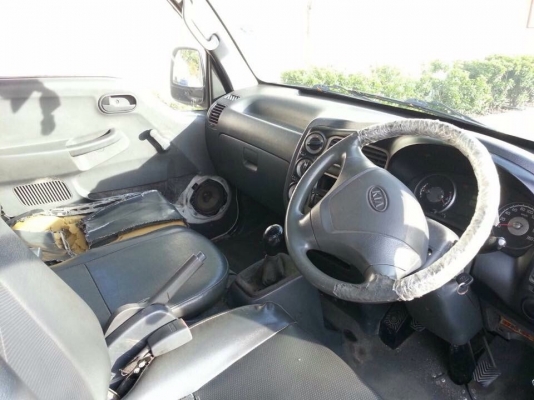 ขาย 4 ล้อ เกีย จัมโบ้ 2.7 ดีเซล ราคาถูกครับ.