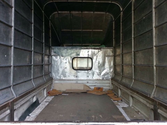 ขาย 4 ล้อ เกีย จัมโบ้ 2.7 ดีเซล ราคาถูกครับ.