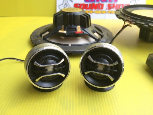 ชุดลำโพงแยกชิ้น Pioneer Carrozzeria รุ่น TS-C016A ลำโพงแยกชิ้น 2 ทาง ขนาด 6" กรวยเคฟล่าห์เหลือง