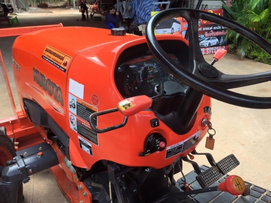 ขายรถไถ Kubota L4708(4WD) พร้อมใบมีดและผานบุกเบิกช้างDP224F รถชั่วโมงน้อยพร้อมใช้งาน ขายรถไถ Kubota L4708(4WD) พร้อมใบมีดและผานบุกเบิกช้างDP224F รถชั่วโมงน้อยพร้อมใช้งาน
