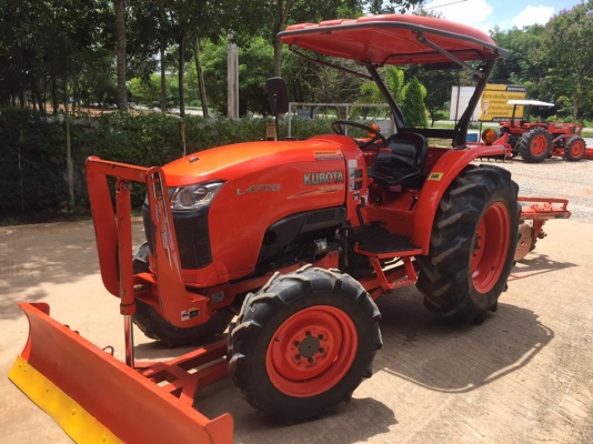 ขายรถไถ Kubota L4708(4WD) พร้อมใบมีดและผานบุกเบิกช้างDP224F รถชั่วโมงน้อยพร้อมใช้งาน