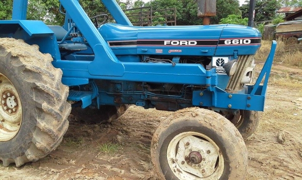 ขายรถไถฟร์อดปรับสภาพแล้ว พร้อมคีบใหม่