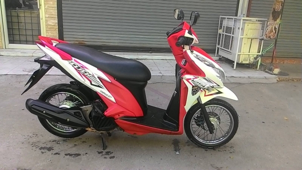 ขาย Honda Click 125i หัวฉีด เดิมๆทั้งคัน เครื่องเงียบเหมือนรถใหม่ รถวิ่งดี สภาพพร้อมใช้งาน