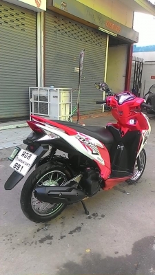 ขาย Honda Click 125i หัวฉีด เดิมๆทั้งคัน เครื่องเงียบเหมือนรถใหม่ รถวิ่งดี สภาพพร้อมใช้งาน